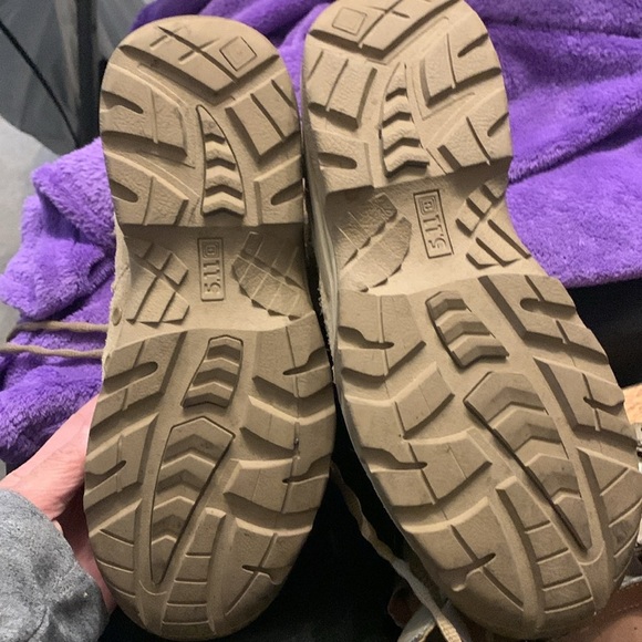 511 Men’s 6.5 Tactical or Work Boots. - Picture 5 of 5